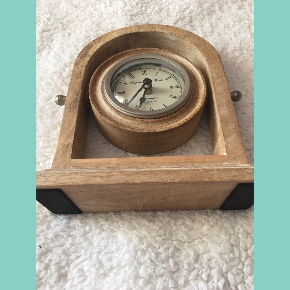 Wooden Decor Clock - Picture 3 of 4
